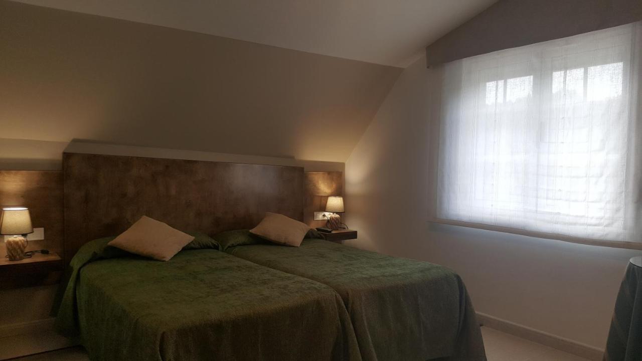 Hostal O Forno Porto do Barqueiro Esterno foto